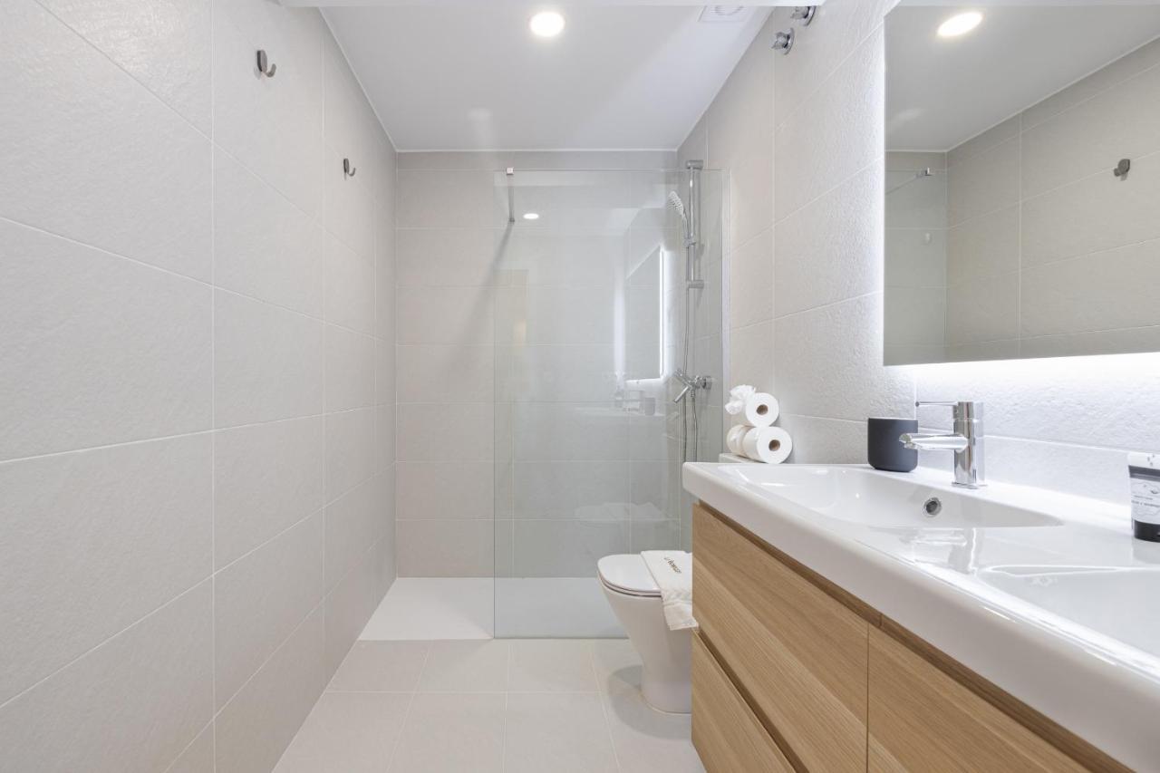 C26 Gorgeous 4 Bdrm Apartament In Plaza Uncibay Málaga Exterior foto